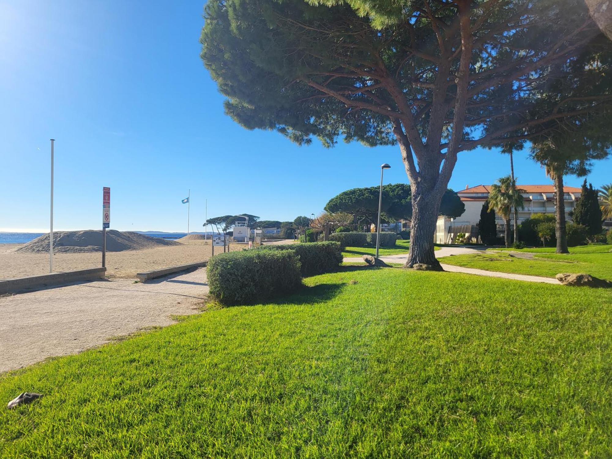 Mazet Climatise Rdj Plages Parking Wifi Gratuit La Londe-les-Maures
