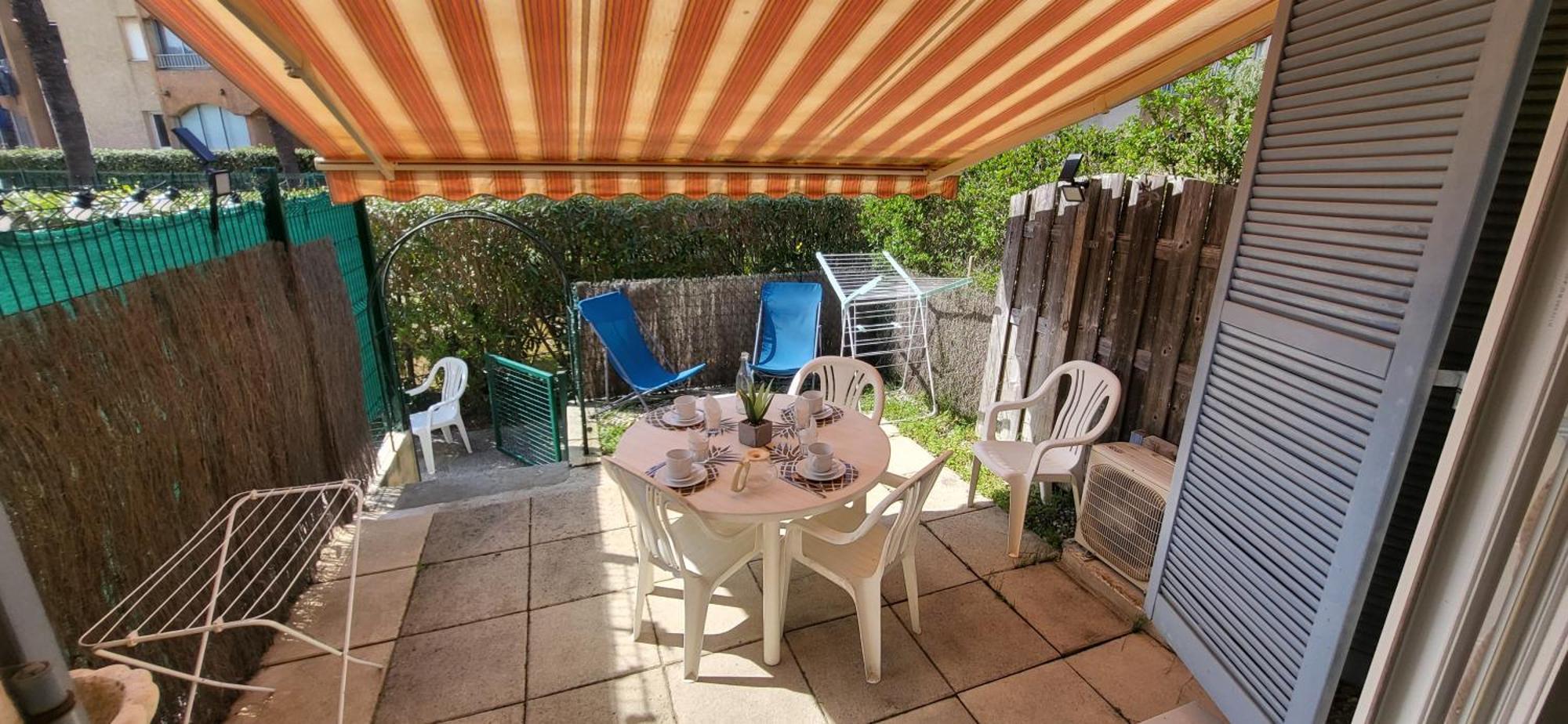 Holiday home Mazet Climatise Rdj Plages Parking Wifi Gratuit *